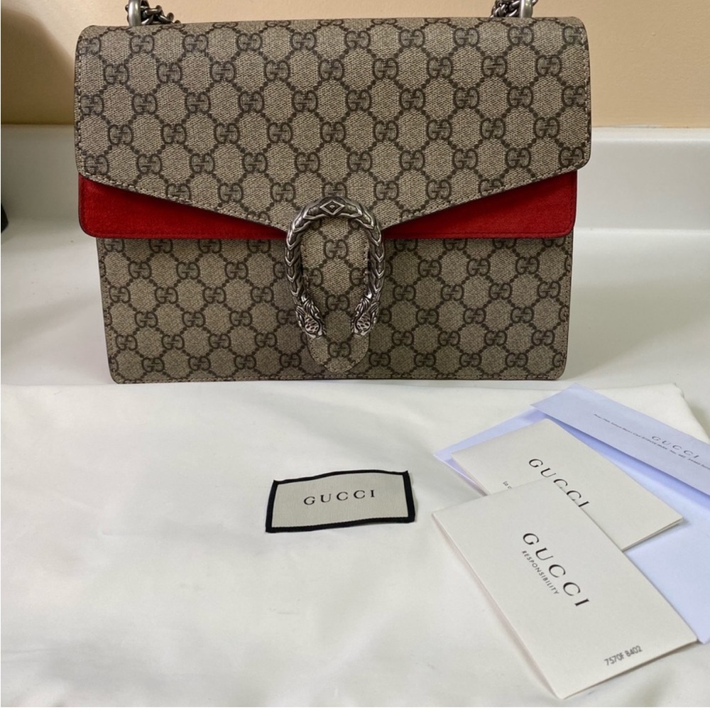 Gucci Beige and Red Shoulder Bag